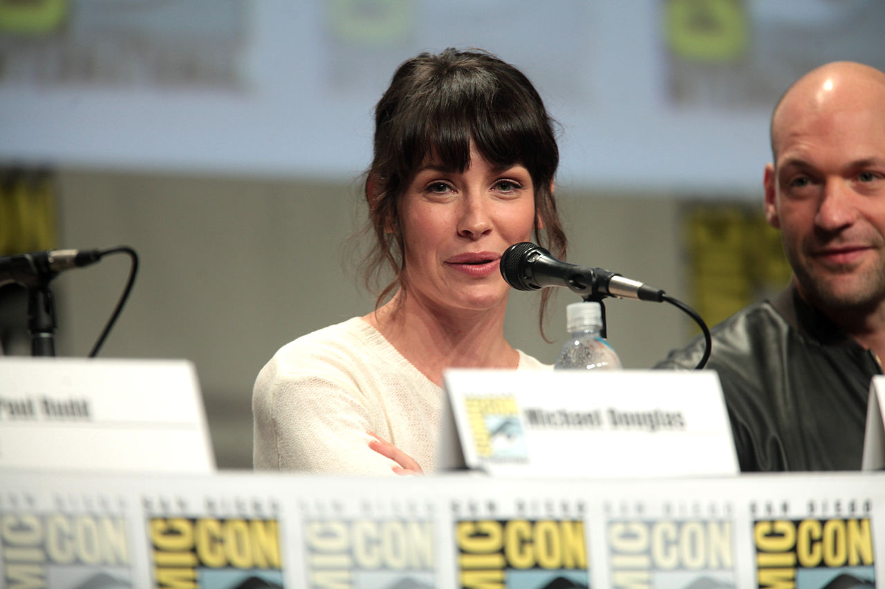 evangeline-lilly-conmueve-revelar-lesion-cerebral