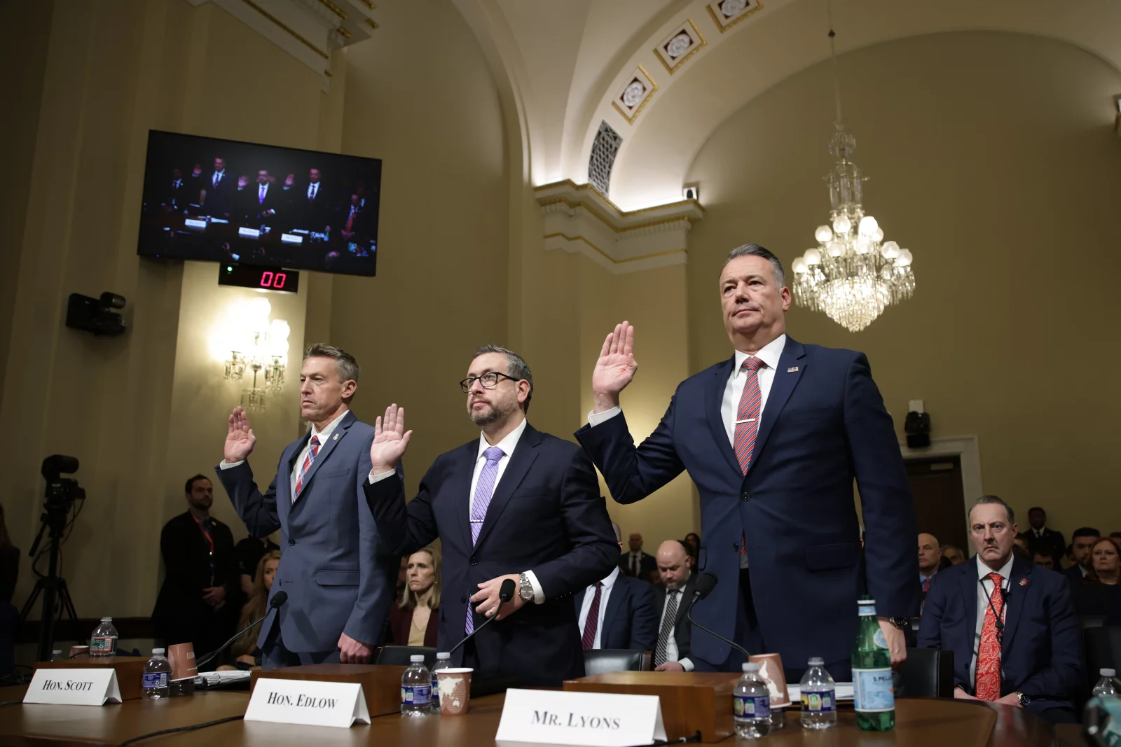 ICE, CBP y USCIS testifica en Congreso: DHS enfrenta cierre