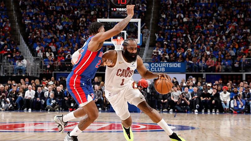 los-cavaliers-remontan-y-logran-vencer-a-los-pistons