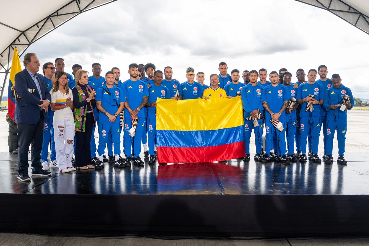 petro-despide-seleccion-colombiana-para-mundial