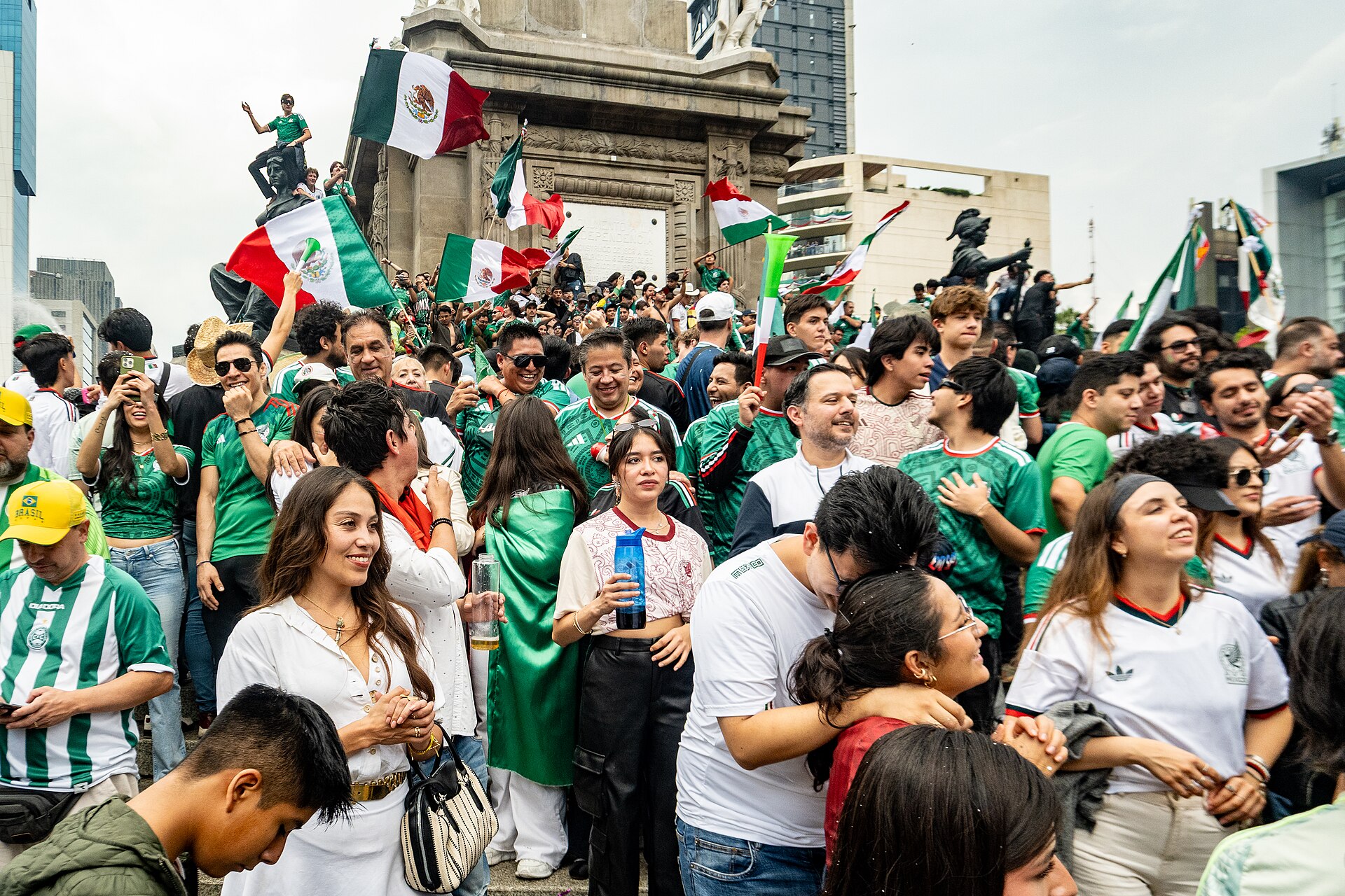 mundial-detenidos-inauguracion-mexico