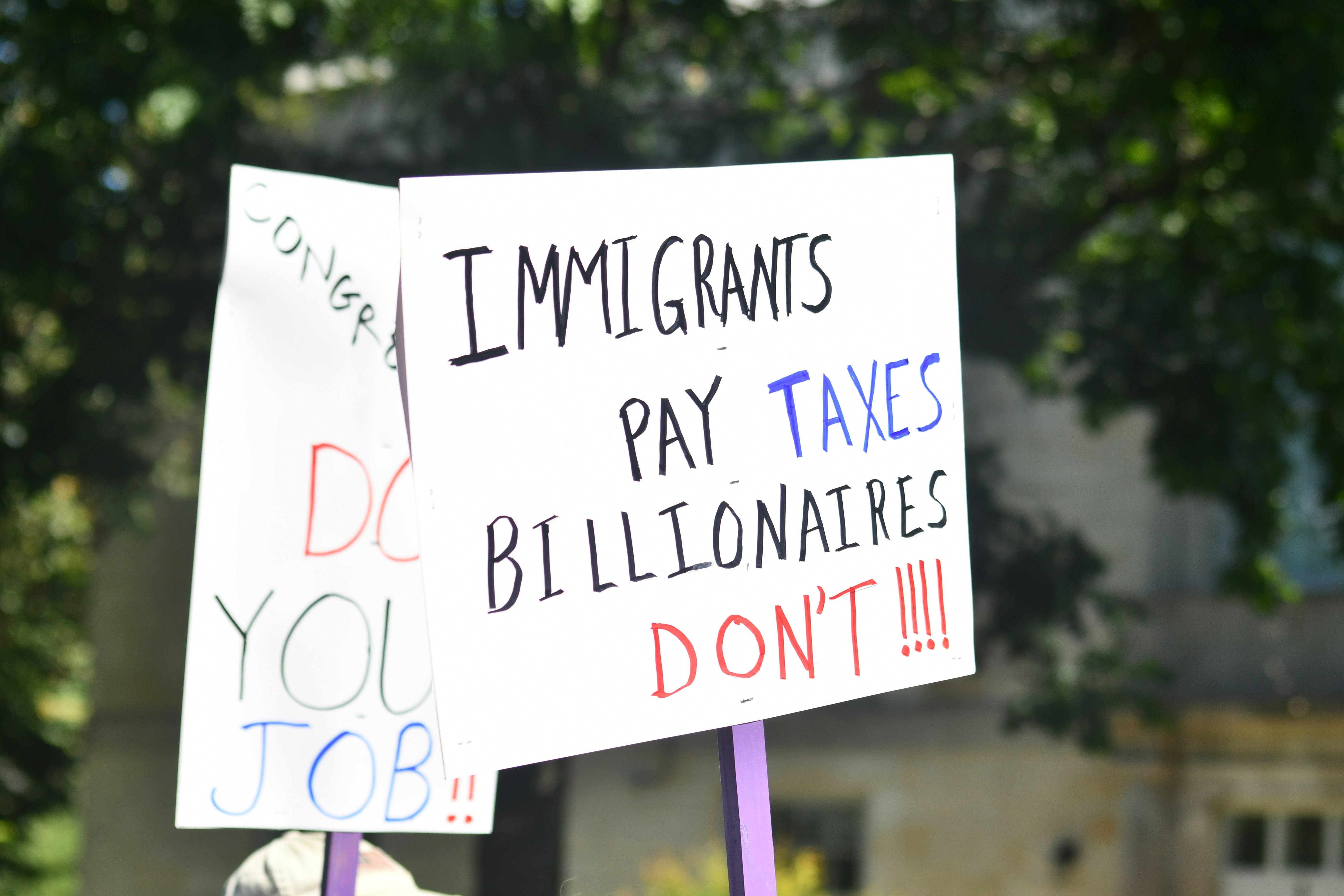 trump-endurece-acceso-bancario-inmigrantes