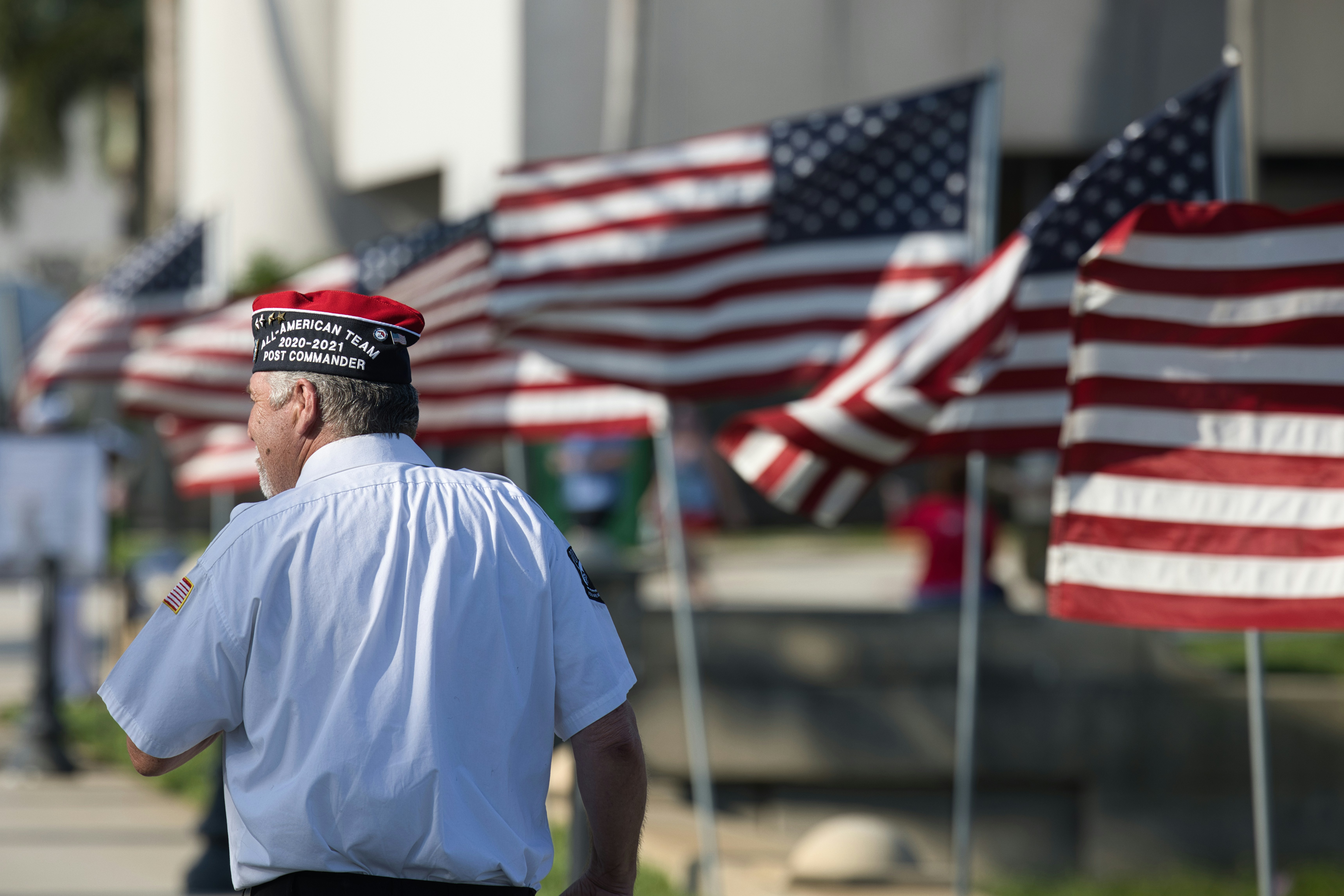 trump-busca-reemplazar-camioneros-inmigrantes-veteranos